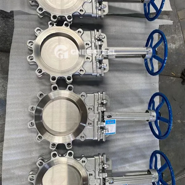 Metaal zittende messpoortklep